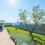 Providenca Будинок відпочинку Задар